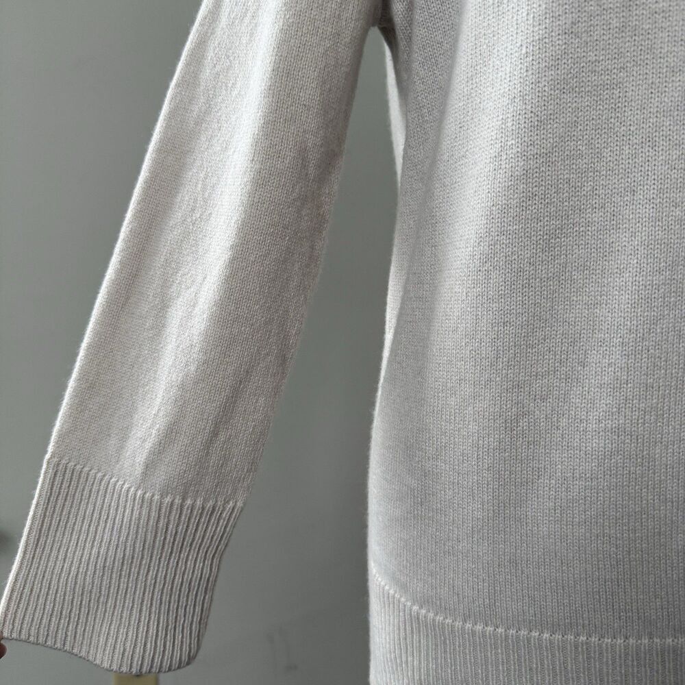 J. Crew Wool Cashmere Blend Oversized Crew Neck Sweater Size XS Cream Oatmeal - Picture 4 of 10